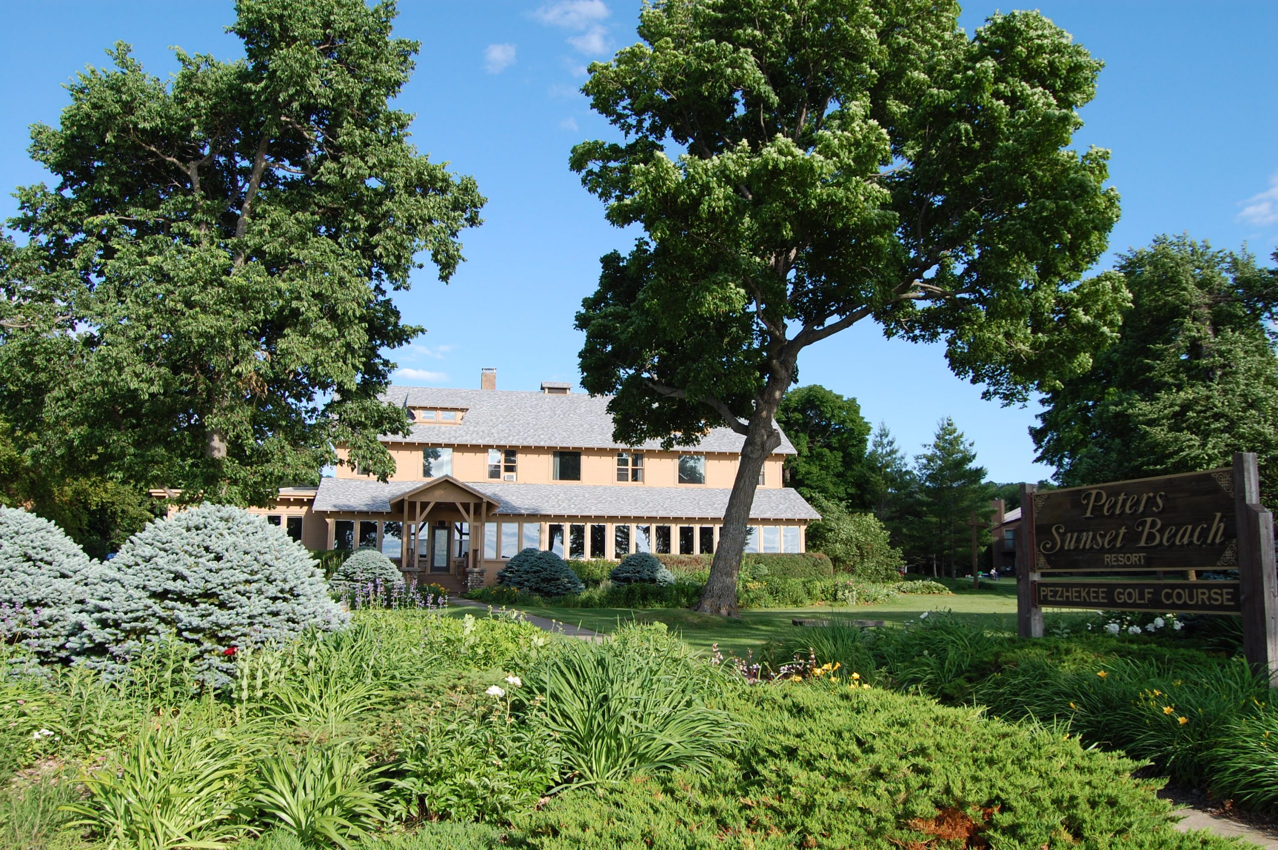 Main-Lodge-1